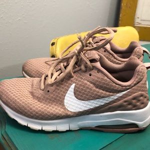 Rose gold size 6.5 like new